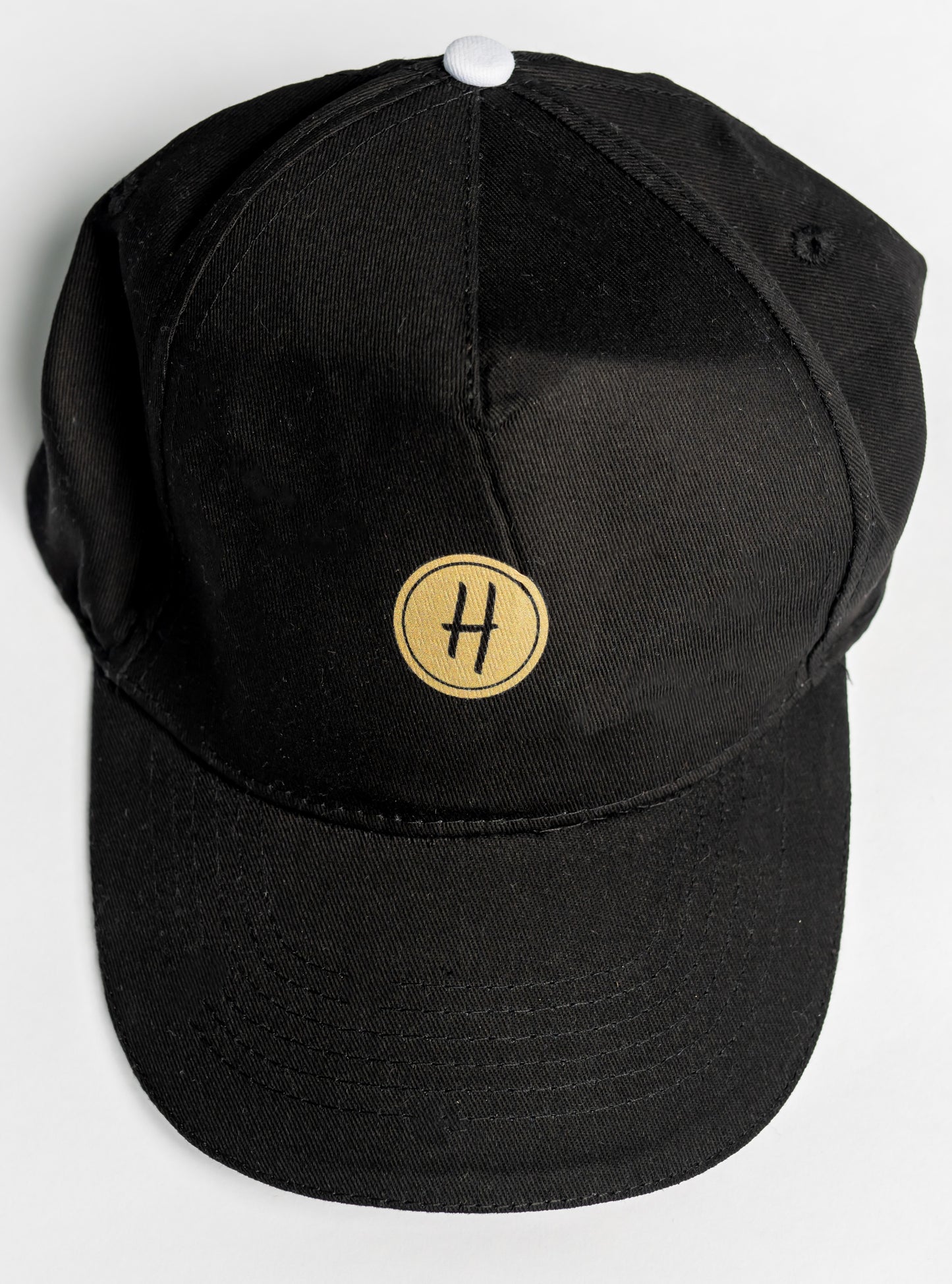 H tennis Cap black - Gold edition